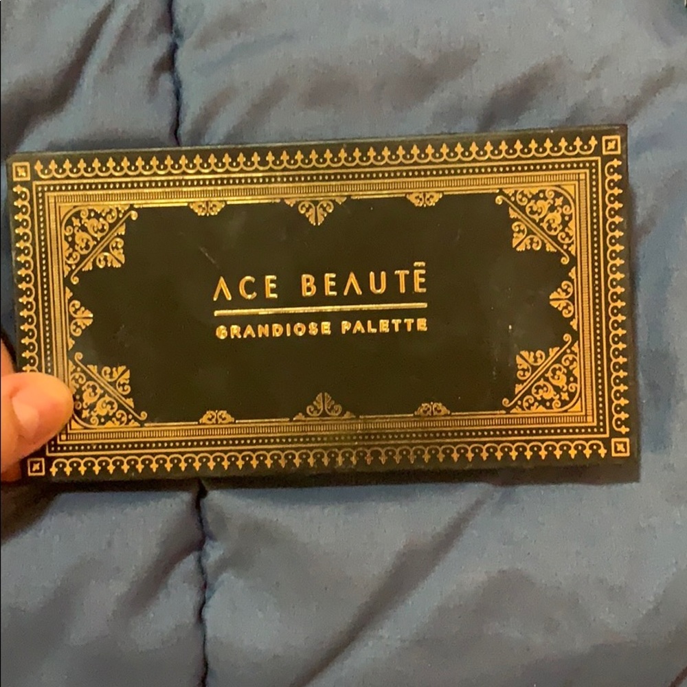 Ace Beauté Grandiose Palette